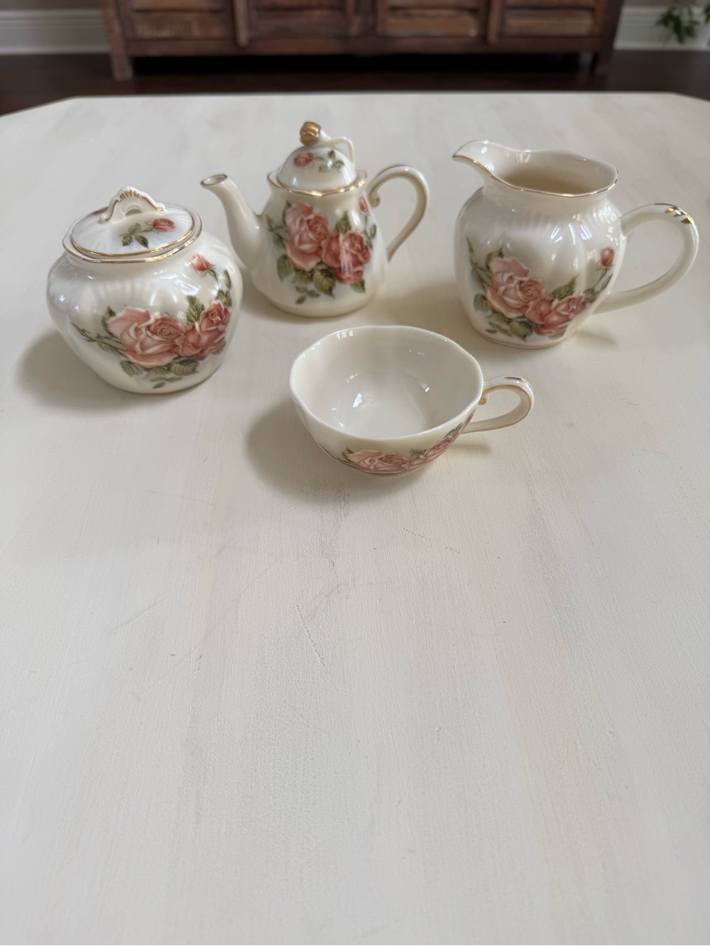 Country Rose by Skye McGhie Porcelain Floral Tea Set Pink Roses with Gold Trim
